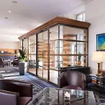 Wyndham Duisburger Hof Hotel 4*