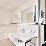 Wyndham Duisburger Hof 4* Duisburg