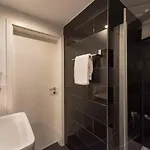 Wyndham Duisburger Hof Hotel 4*