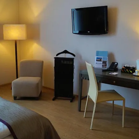 Szálloda Wyndham Duisburger Hof Duisburg