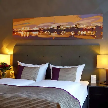 温德姆杜伊斯堡霍夫酒店 酒店 杜伊斯堡