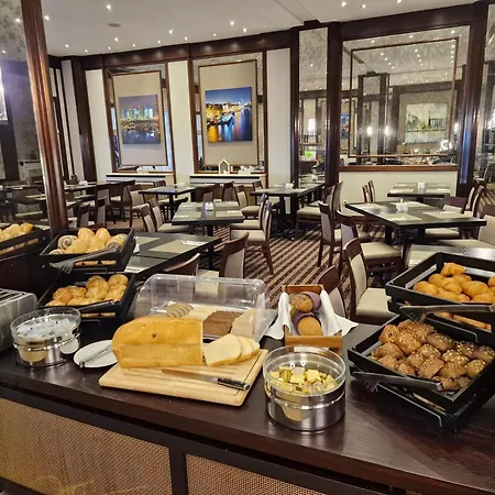 Wyndham Duisburger Hof 4* Ντούισμπουργκ