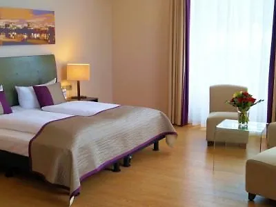 فندق Wyndham Duisburger Hof 4*