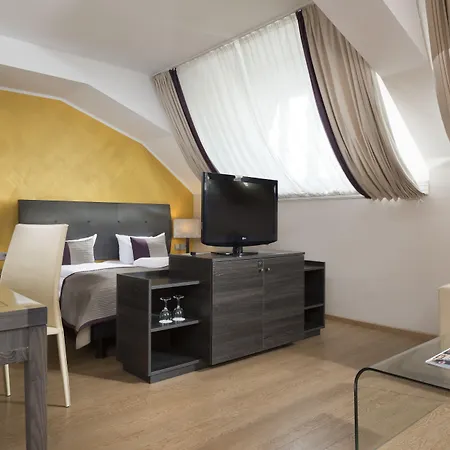 Szálloda Wyndham Duisburger Hof 4*