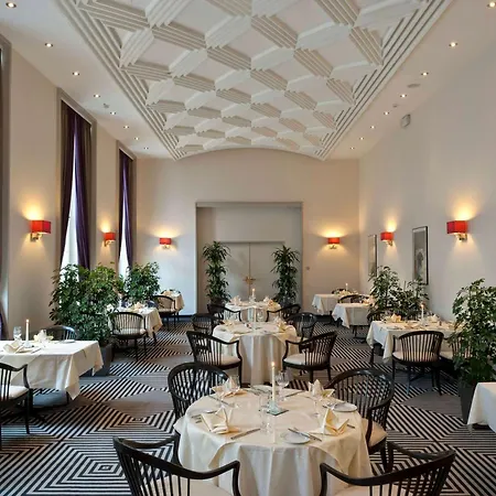 Szálloda Wyndham Duisburger Hof 4*