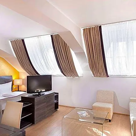 Wyndham Duisburger Hof 4* Duisburg