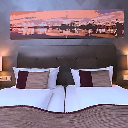 Wyndham Duisburger Hof 4*