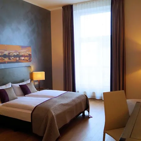 Wyndham Duisburger Hof Szálloda