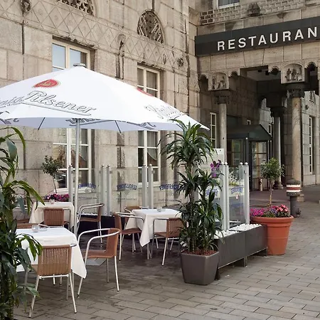 Wyndham Duisburger Hof Hotel
